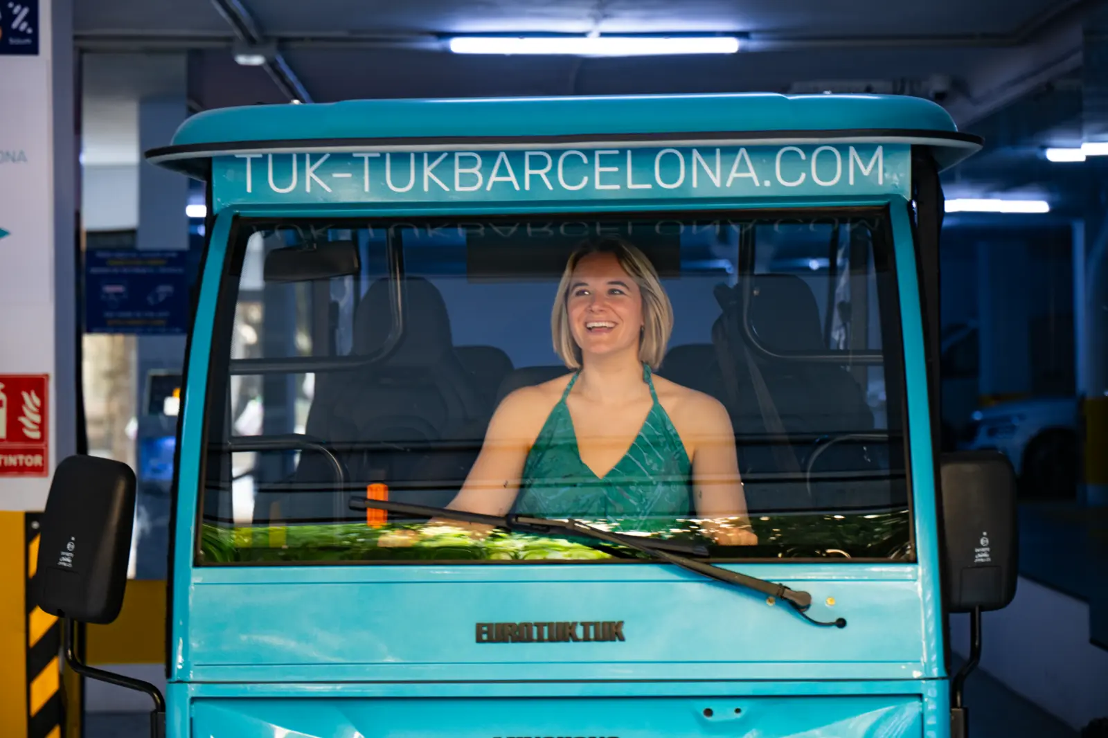 Private corporate Tuk Tuk tour in Barcelona
